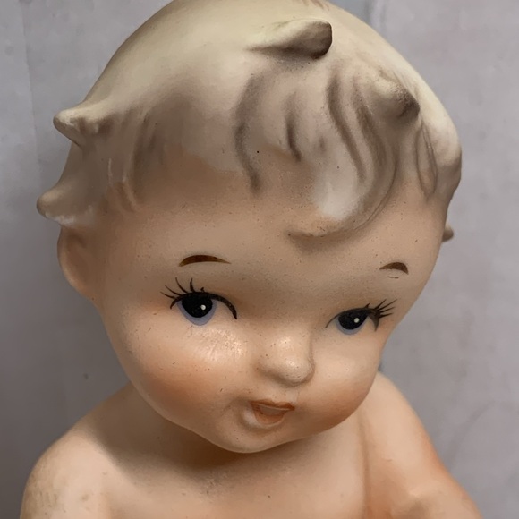 NAPCO Piano BABY PORCELAIN FIGURINE vintage 1960 5” - Picture 3 of 7